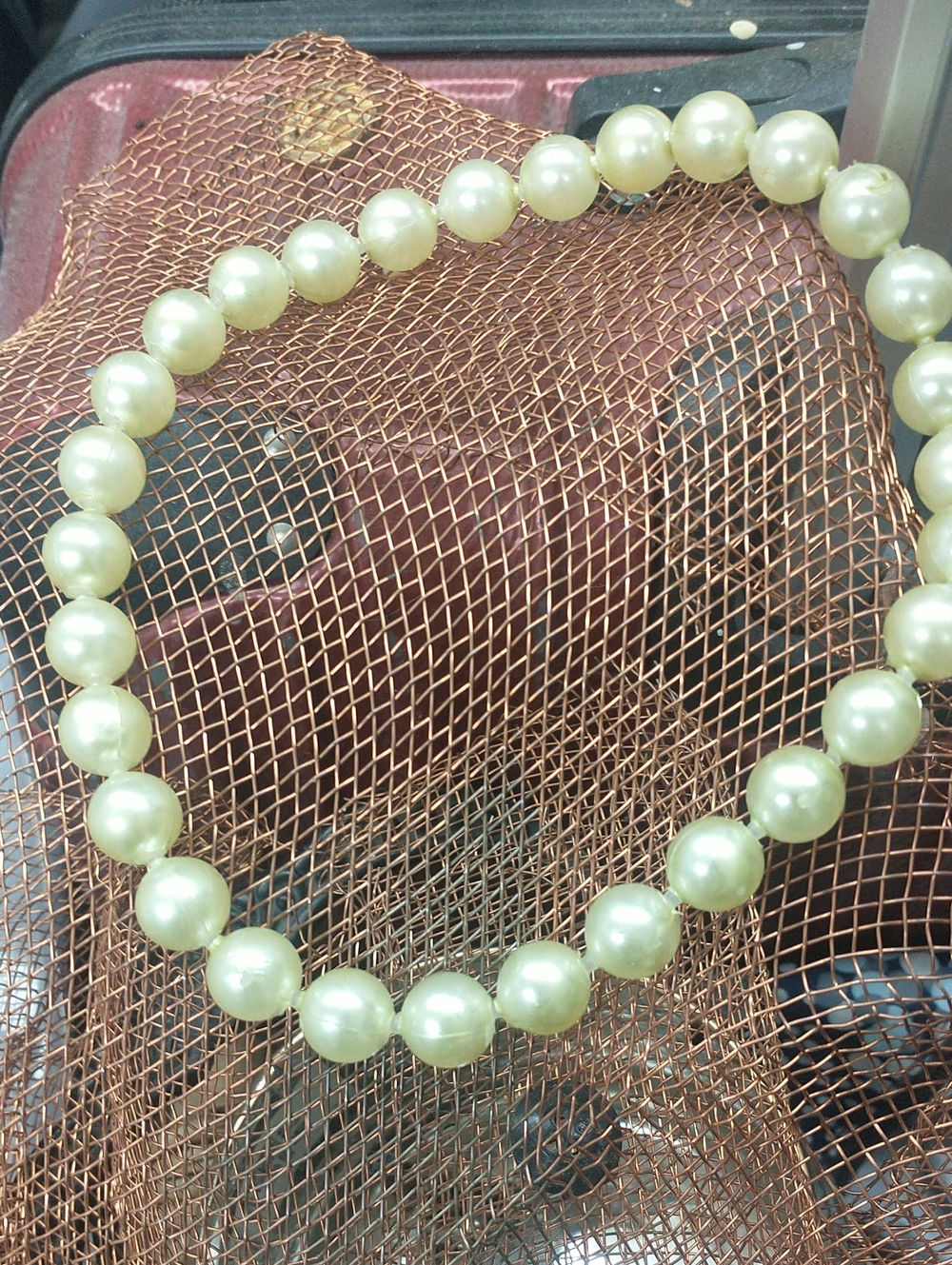Light Butter Golden Pop Beads 15"